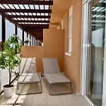 Barista Homes 公寓 圣米格尔德阿沃纳